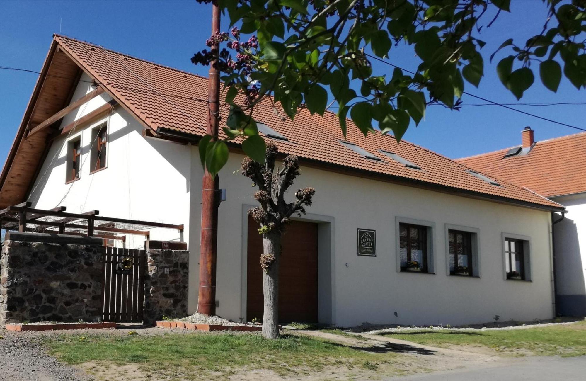 Zeleny Statek Bzova Exterior foto
